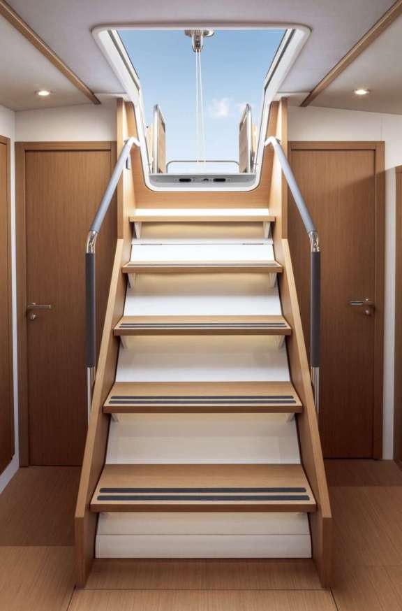 Image of IZANAMI yacht #17