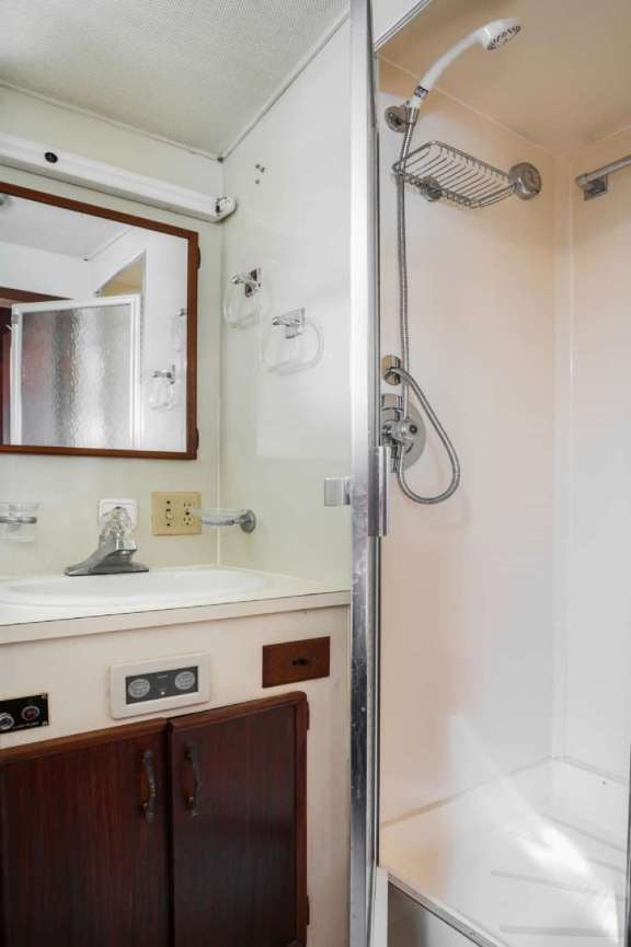 Image of Theoxenia yacht #9