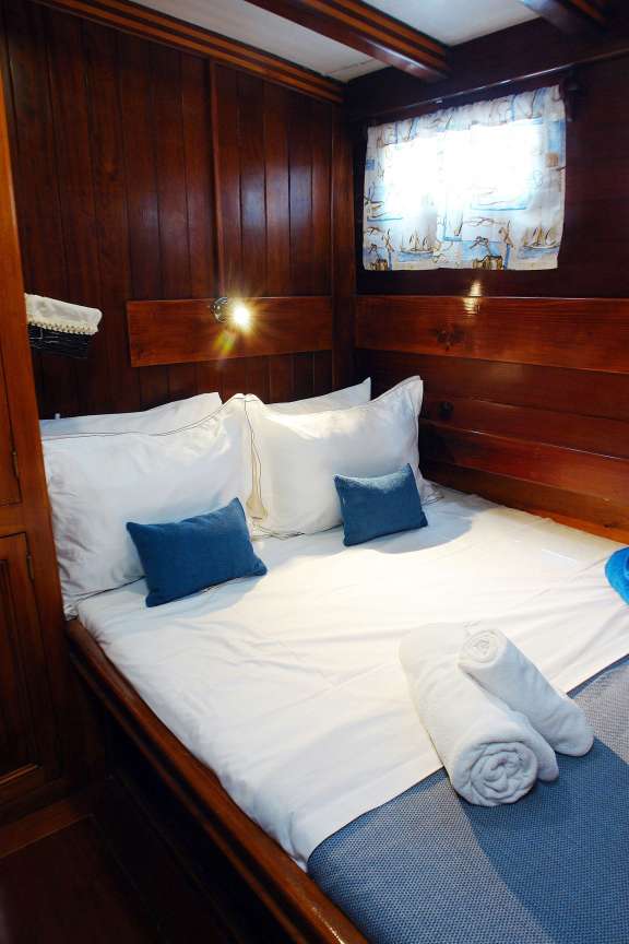 Image of Stella Queen yacht #16