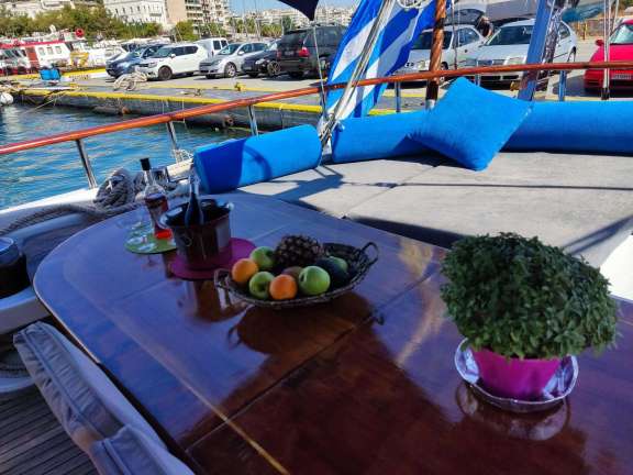 Image of Stella Queen yacht #4