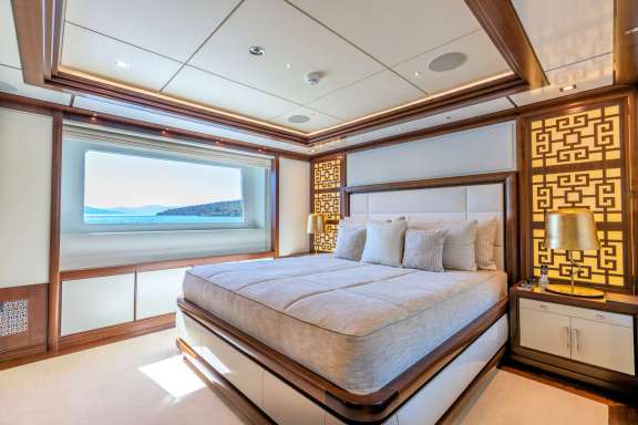 Image of IMMERSIVE yacht #8