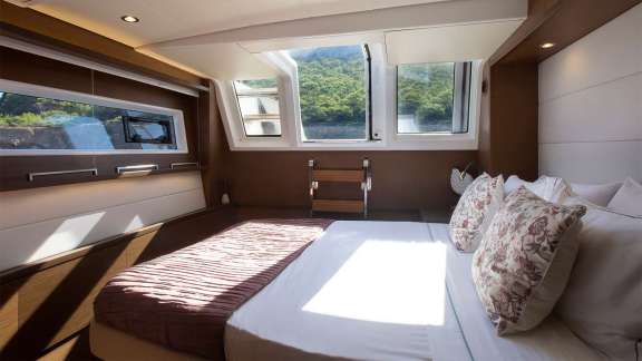 Image of PHANTOM yacht #6