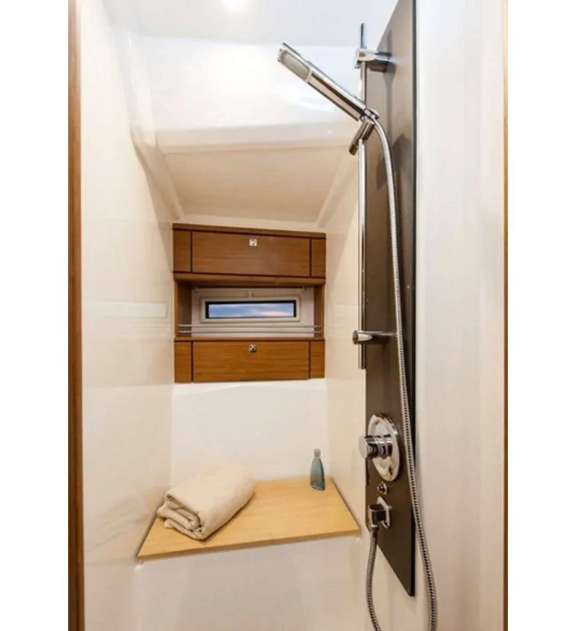Master Cabin ensuite Shower