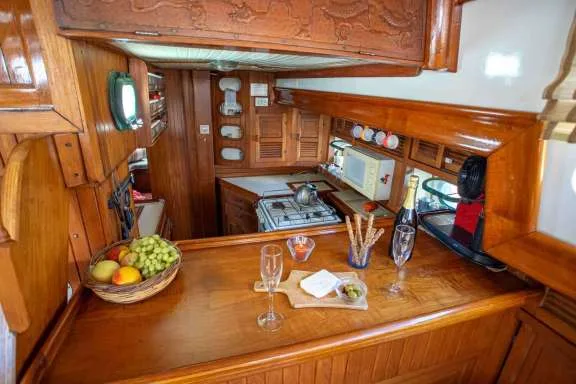 Galley & sitting counter