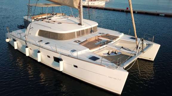 Image of Infinity yacht #16