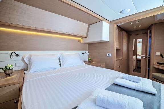 Image of WHITE PEARL yacht #8