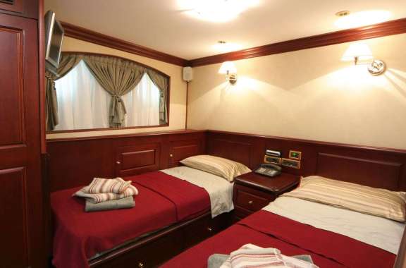 Image of Blue Dream yacht #8