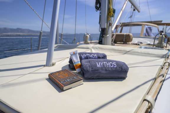 Image of MYTHOS yacht #18