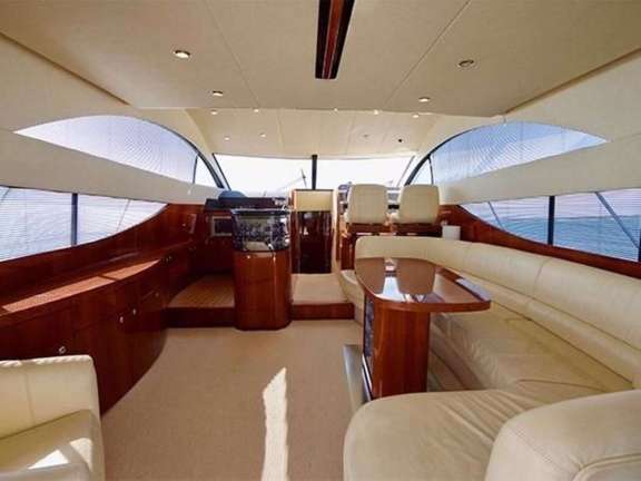 Image of AMILLA yacht #2