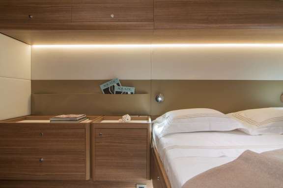 Image of Lady D yacht #12