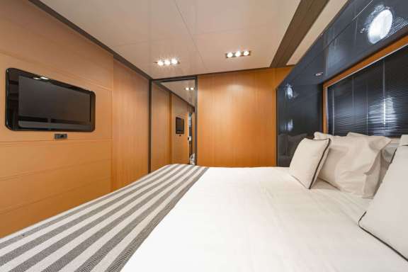 Image of WHATEVER yacht #8