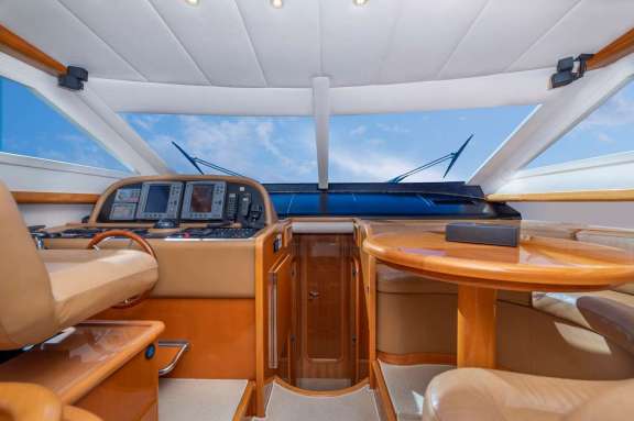 Image of C & A yacht #3