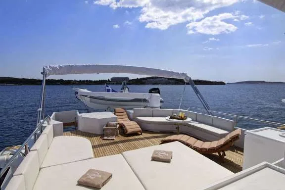 Sundeck