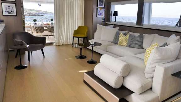 Image of MILGAUSS yacht #2