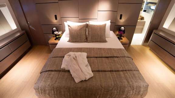 Image of MILGAUSS yacht #6