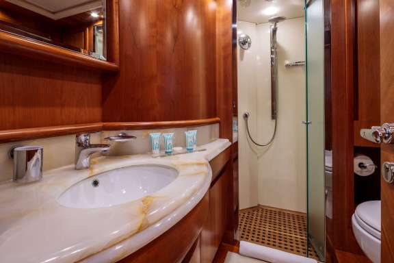 Image of FREEDOM yacht #9