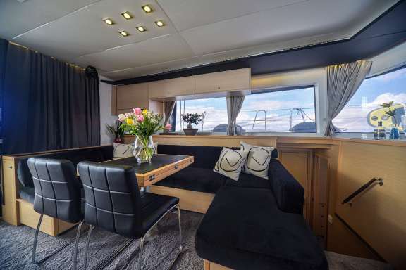 Image of AURA yacht #17