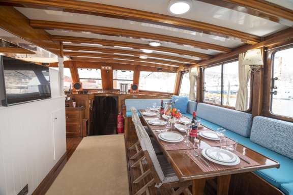 Image of STELLA QUEEN yacht #2