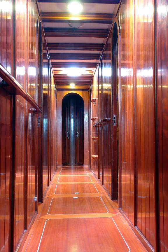 Image of STELLA QUEEN yacht #5