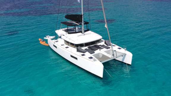 Image of QUEEN OF DIAMONDS yacht #15
