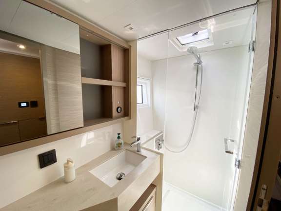 Image of MOONDANCE yacht #7