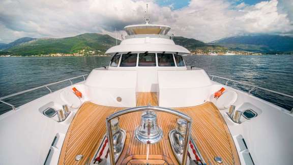 Image of LARGO yacht #10