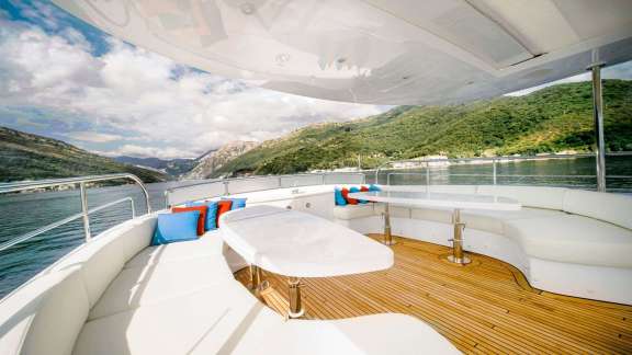 Image of LARGO yacht #14