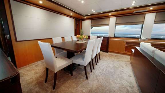 Image of LARGO yacht #3