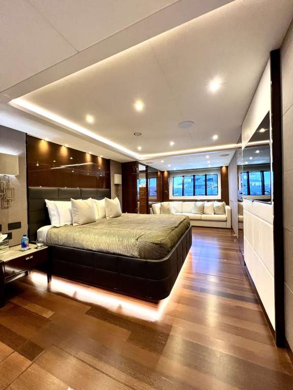 Image of LE VERSEAU yacht #7