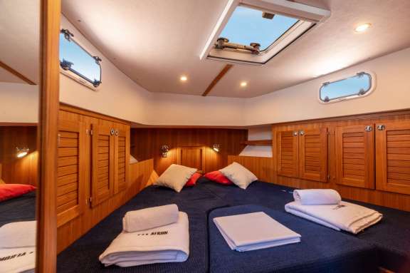 Image of PARAFRON yacht #6