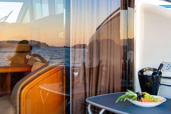 Image of CARINA yacht #18