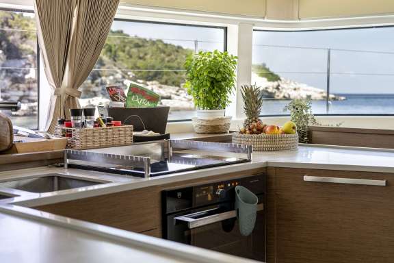 Image of TAMIRO yacht #15