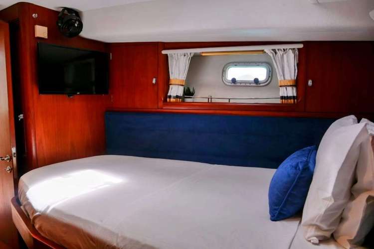 Another view of Double cabin