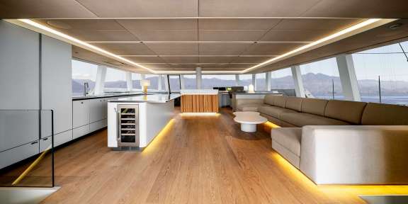 Image of APOLLO 99 yacht #6