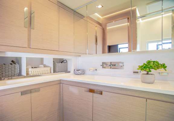 Image of D2 yacht #7