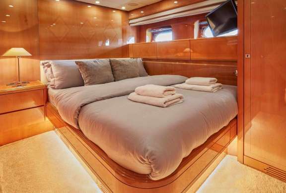 Image of DREAM yacht #10