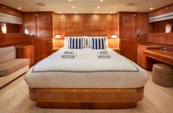 Image of DREAM yacht #6