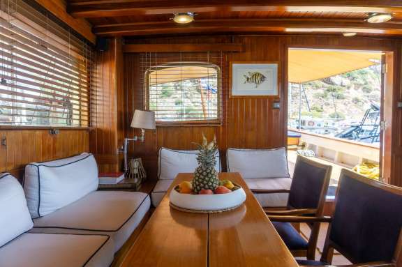 Image of Aphrodite yacht #3