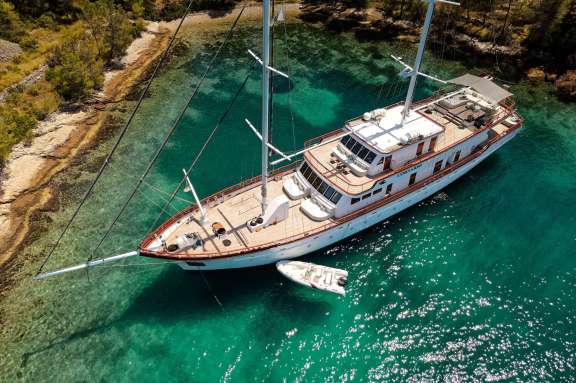 Image of Corsario yacht #14