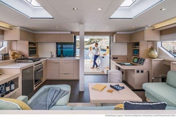 Image of Valinor yacht #17