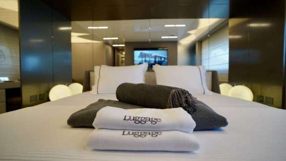 Image of SHERO yacht #6