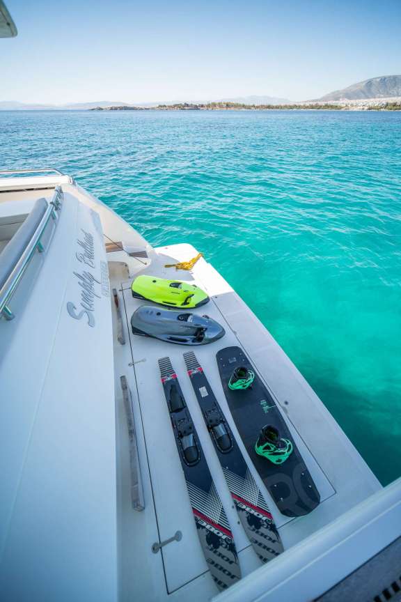 Image of SIMPLY BRILLIANT yacht #15