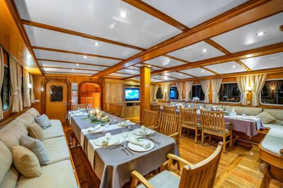 Image of TERSANE 8 yacht #2