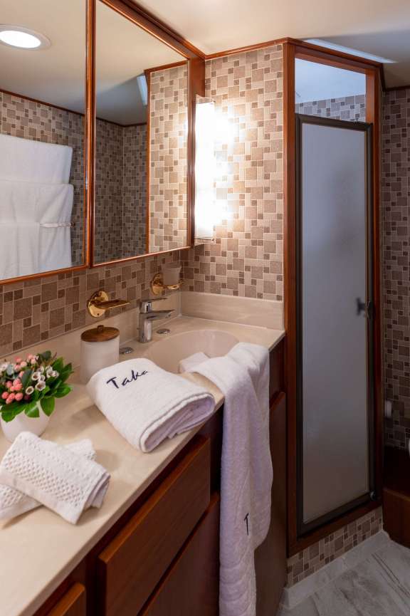 Image of TAKA yacht #10