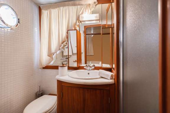 Image of TAKA yacht #12