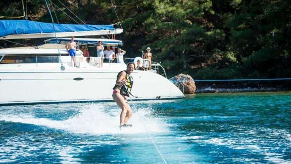 Image of ZORBA CAT yacht #15