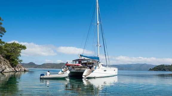 Image of ZORBA CAT yacht #16