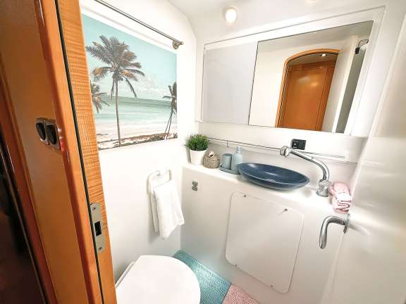 Image of ZORBA CAT yacht #7