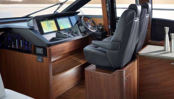 Image of FAR & AWAY yacht #5