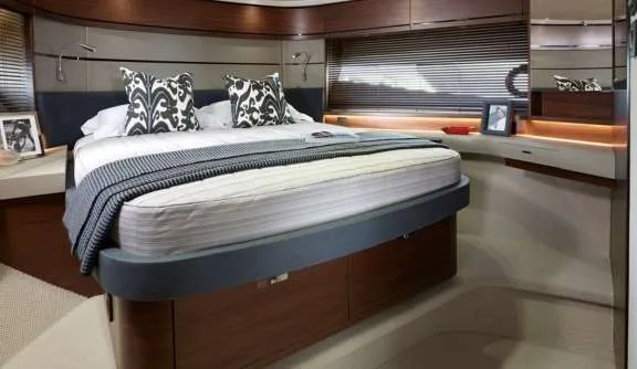 Image of FAR & AWAY yacht #8